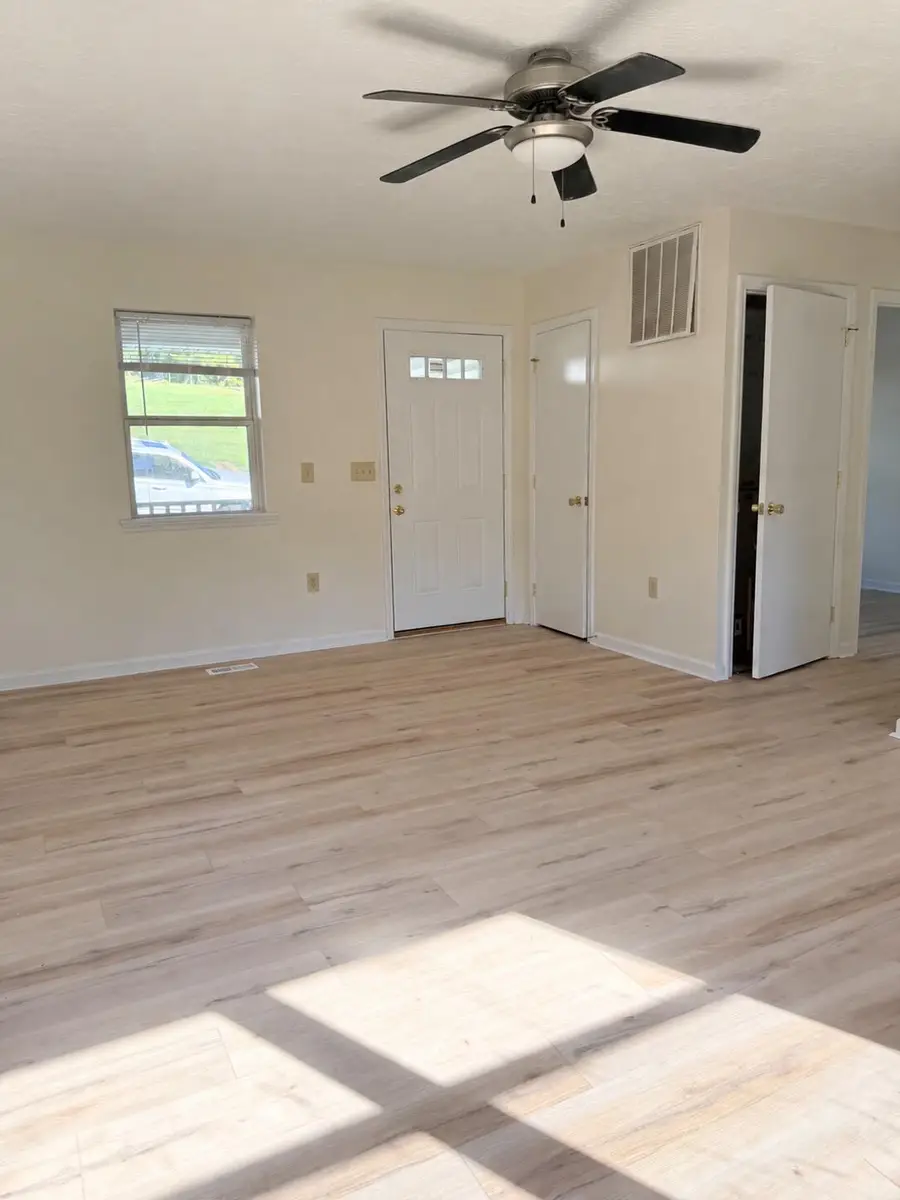 21 Maple Lane, Morehead, KY 40351 - #2