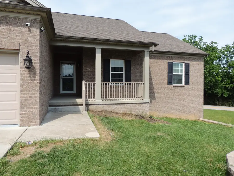109 Hackberry Court, Frankfort, KY 40601 - #3