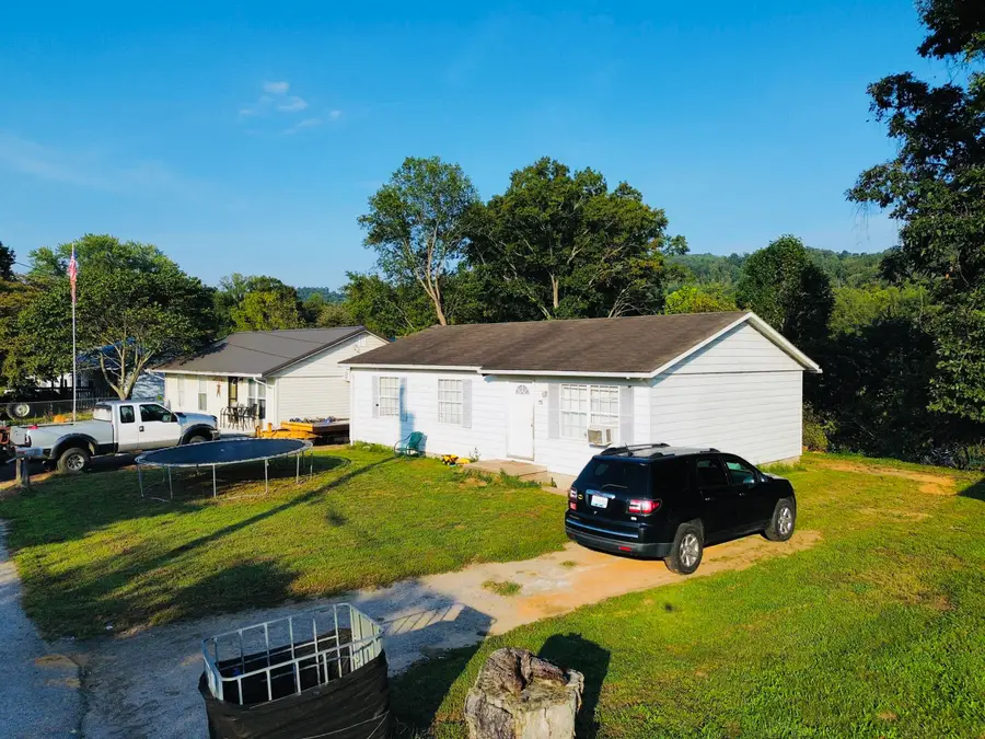 75 Elkins Street, Vanceburg, KY 41179 - #2
