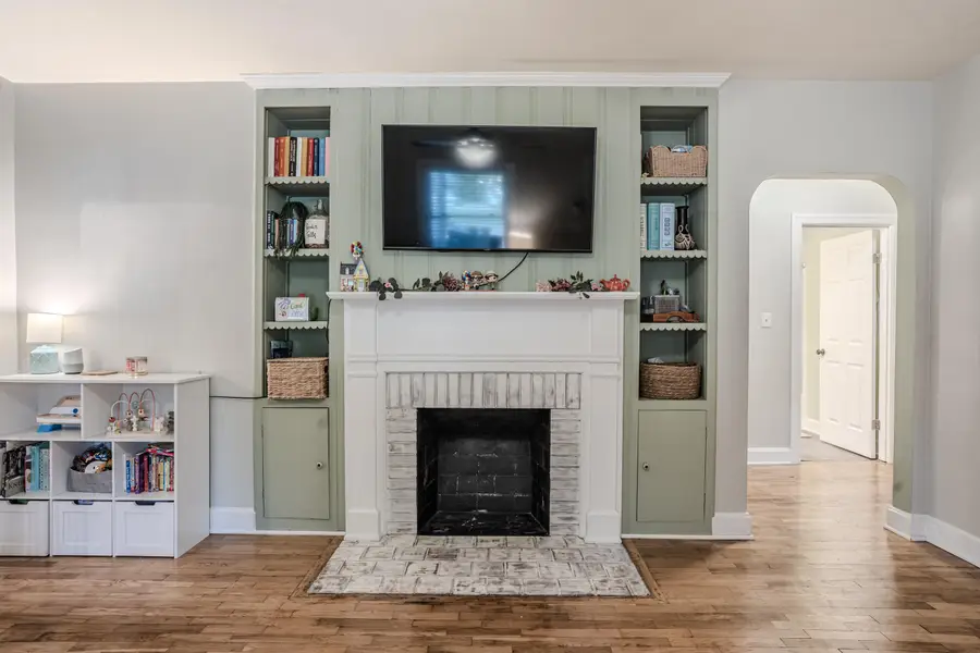 220 Beechwood Avenue, Frankfort, KY 40601 - #3