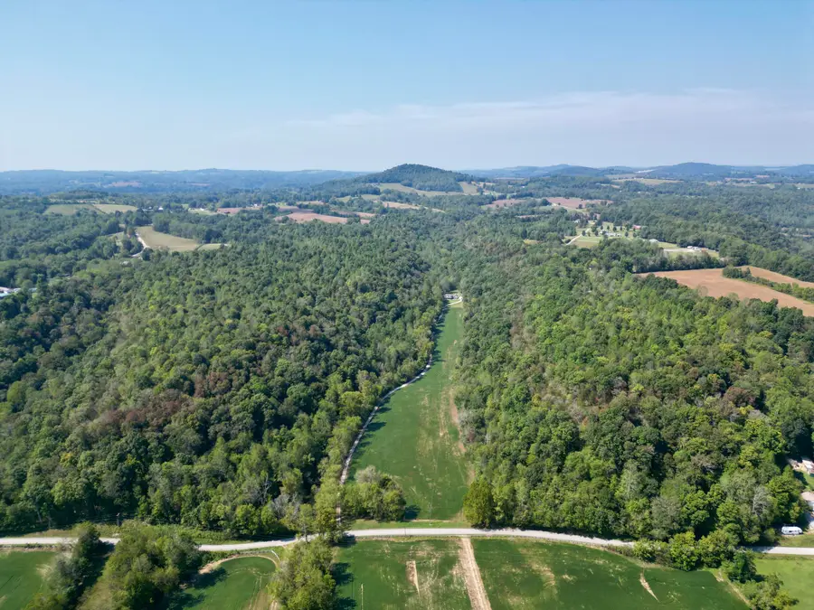 690 Ansel Road, Science Hill, KY 42553 - #2