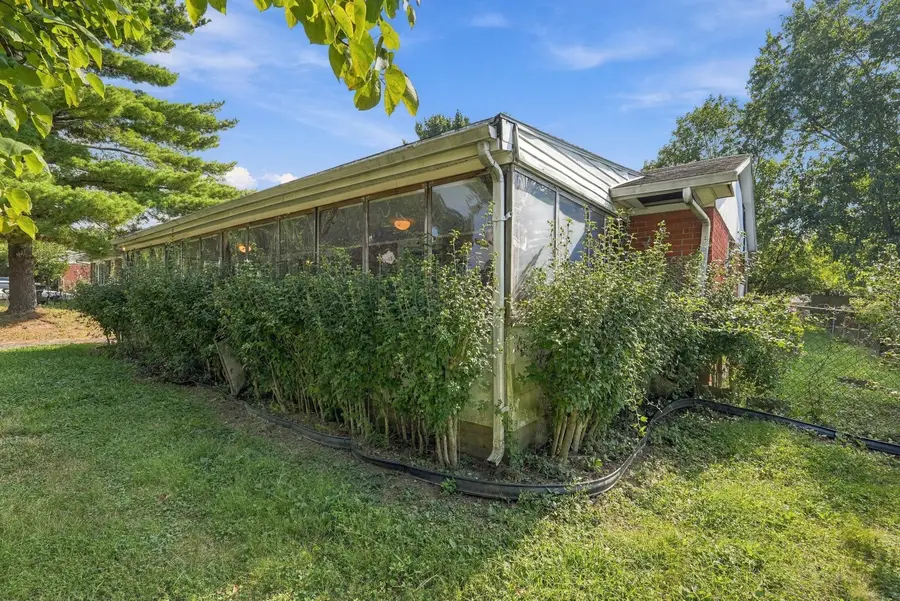 372 Peachtree Road, Lexington, KY 40509 - #3