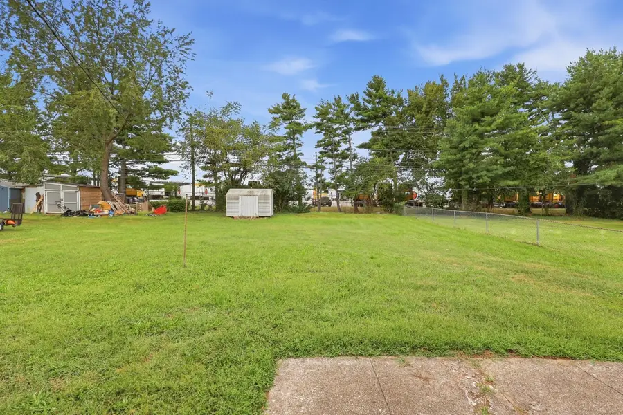 1070 Briarwood Drive, Lexington, KY 40511 - #3