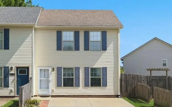 2131 Santa Anita Drive, Lexington, KY 40516