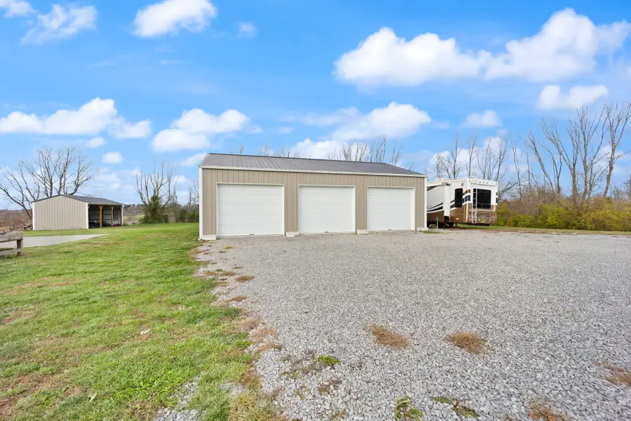 1735 Richmond Road, Lancaster, KY 40444 - #3