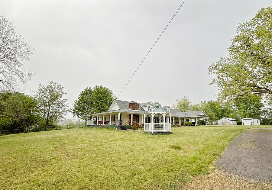 630 Dollie Miller Road, East Bernstadt, KY 40729 - #3