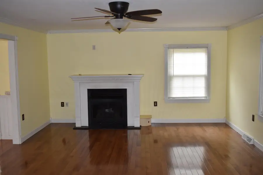 948 Kendall Road, Mayfield, KY 42066 - #2