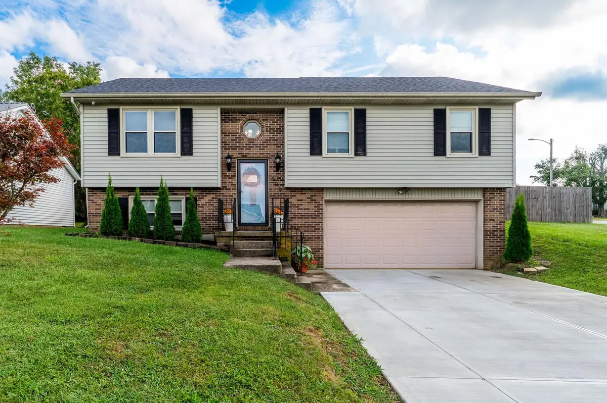 609 W Barlow Drive, Winchester, KY 40391 - #1