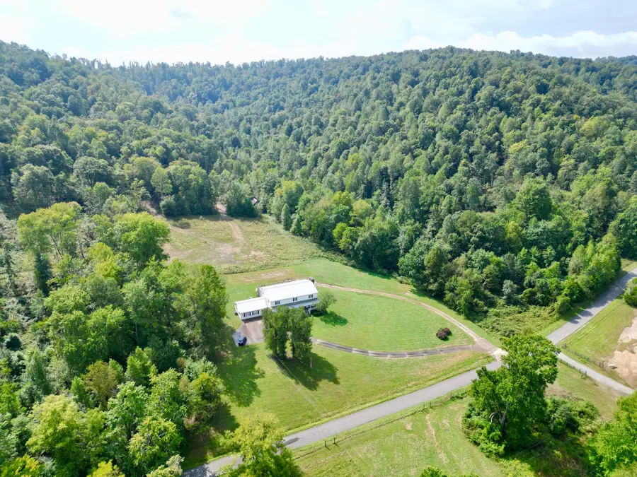 758 Stockton Road, Wallingford, KY 41093 - #3