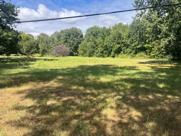 5875 Noble Road, Paducah, KY 42001