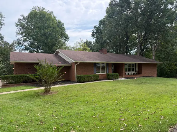 1727 Sycamore Drive, Benton, KY 42025