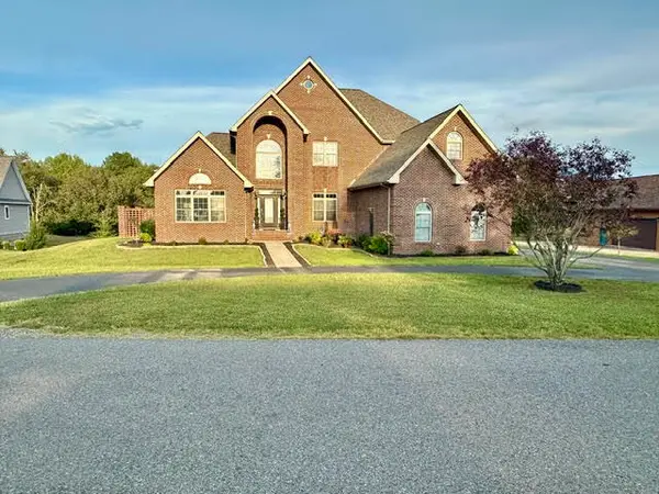 188 Lakeside Drive, Benton, KY 42025