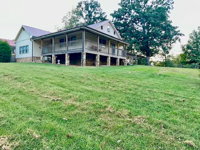 139 Sherwood Drive, Gilbertsville, KY 42044 - #2