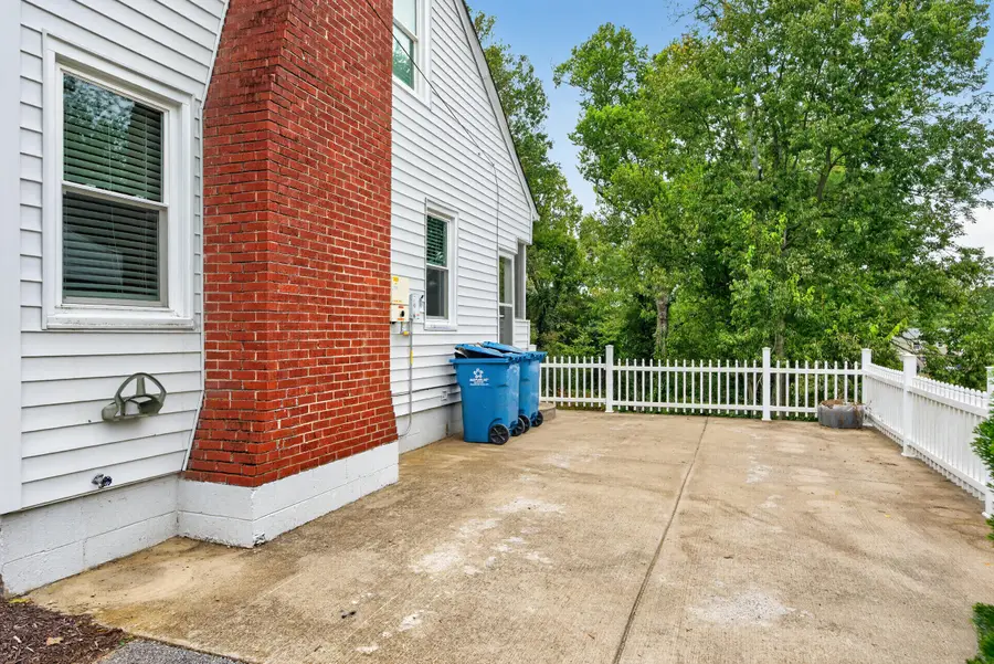 835 Crosshill Road, Danville, KY 40422 - #3