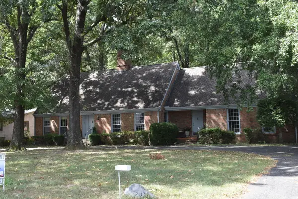 2031 Natchez Lane, Paducah, KY 42001