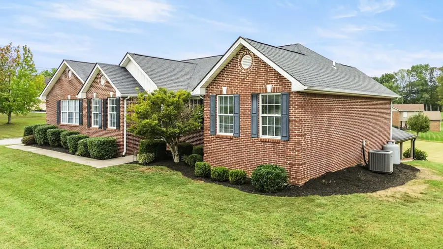 92 Water Cliff Drive, Somerset, KY 42503 - #3