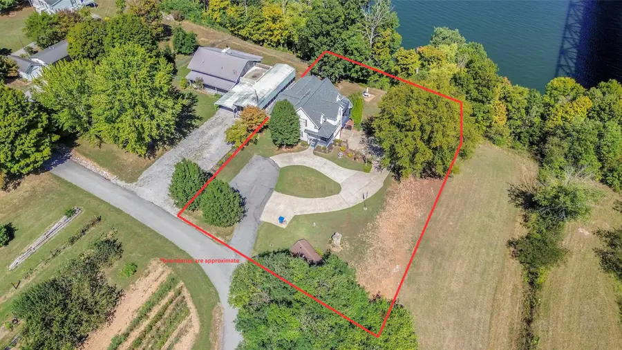 194 Cumberland Drive, Bronston, KY 42518 - #3