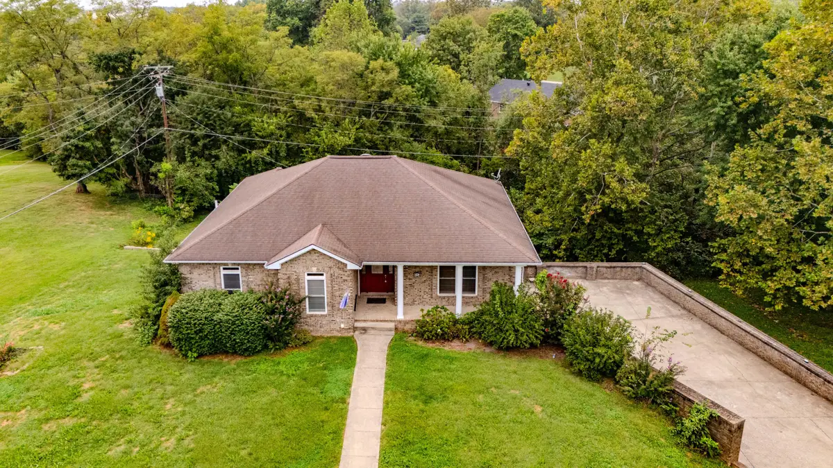 713 Winterhaven Lane, Frankfort, KY 40601 - #1