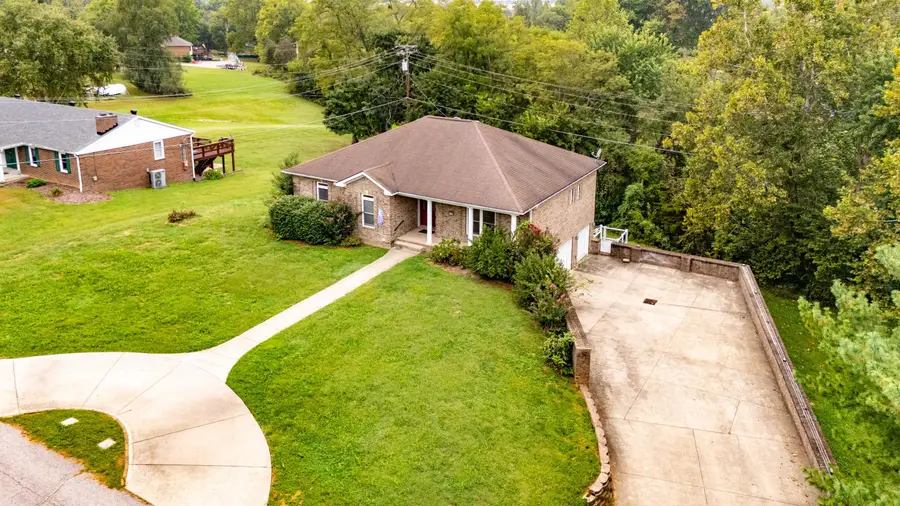713 Winterhaven Lane, Frankfort, KY 40601 - #3