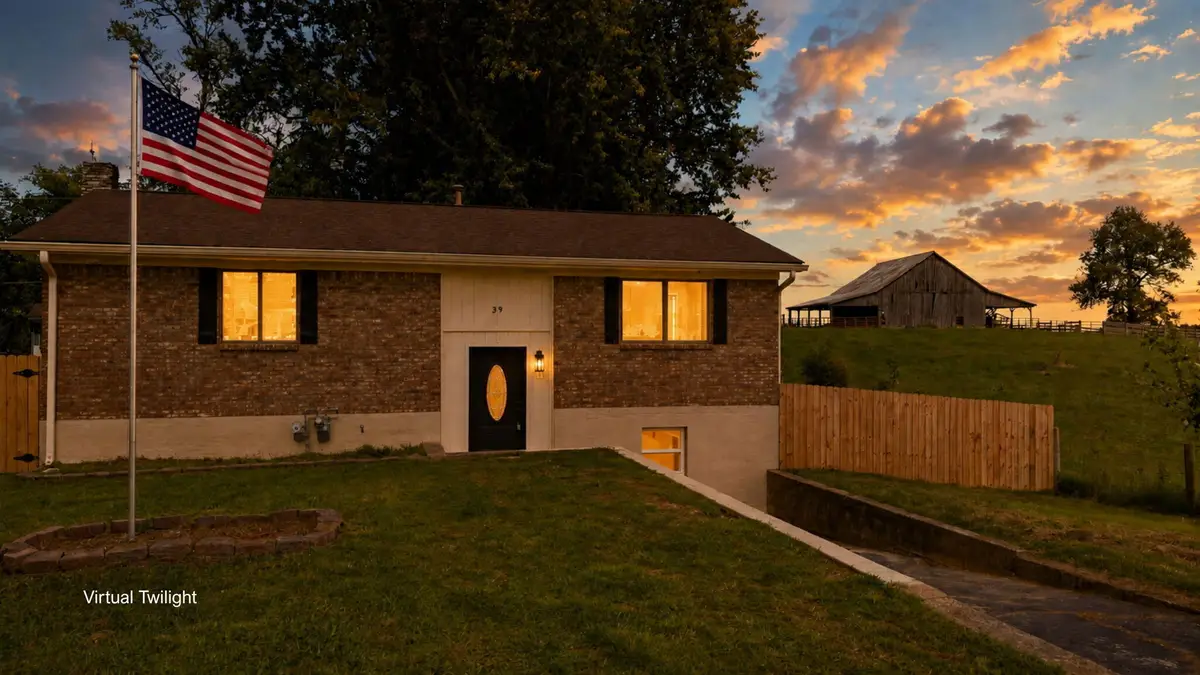 39 Elmwood Court, Frankfort, KY 40601 - #1