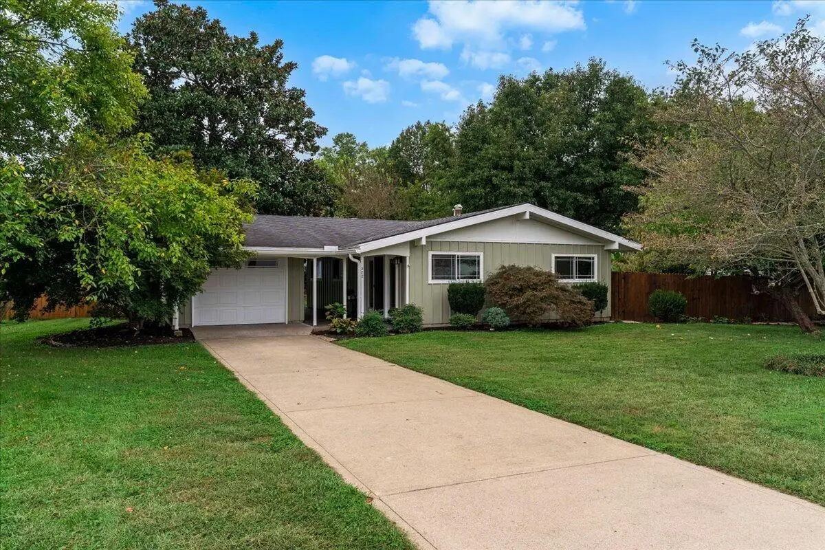 522 Parkside Drive, Lexington, KY 40505 - #1