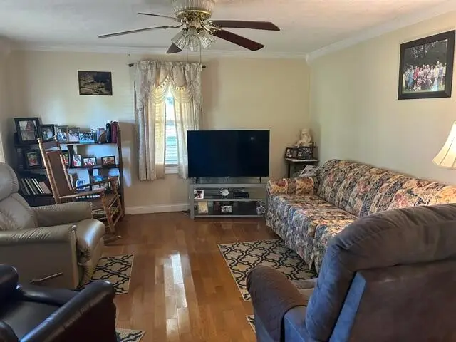 63 Masters Lane, East Bernstadt, KY 40729 - #3