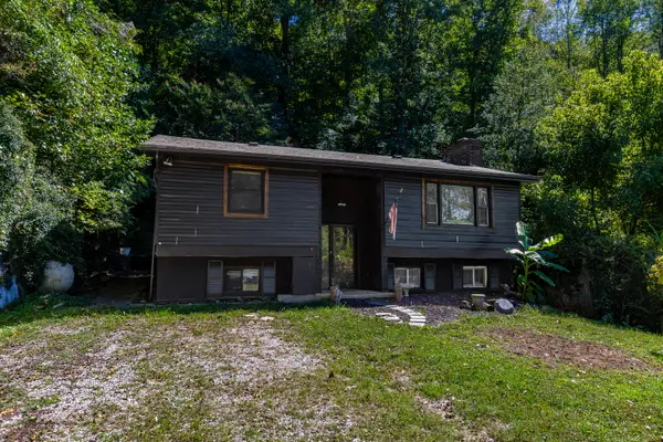 115 Ccc Bottom Road, McKee, KY 40447