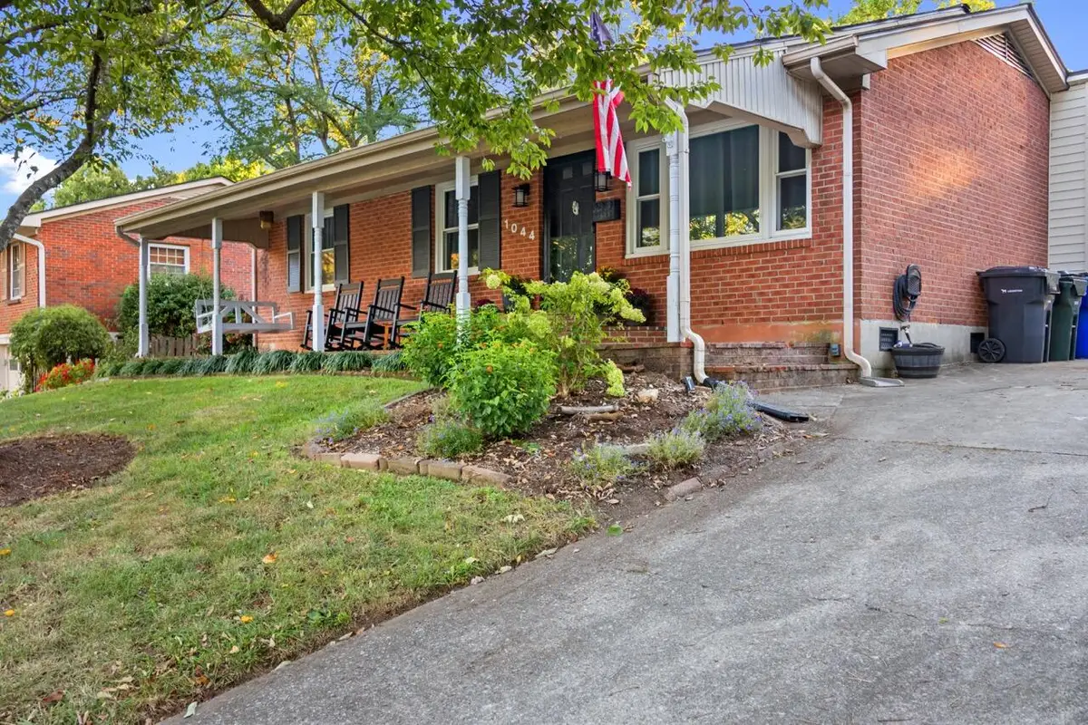 1044 Elmendorf Drive, Lexington, KY 40517 - #1