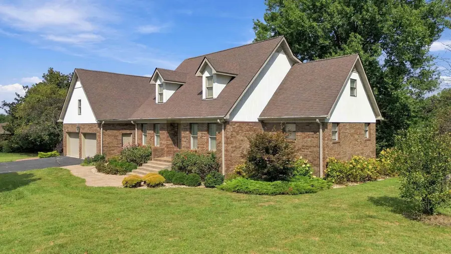 1812 Mallard Drive, London, KY 40741 - #3
