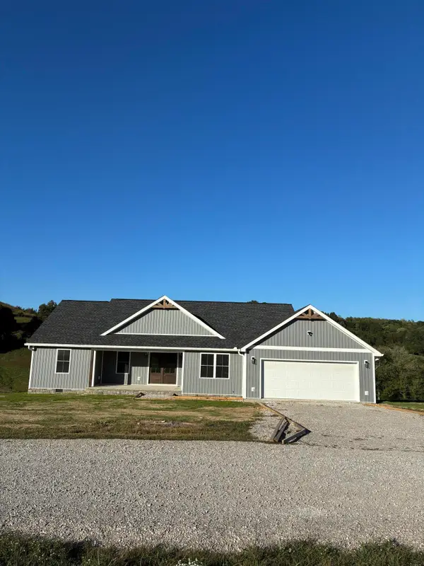 242 Shiner Valley Road, Williamsburg, KY 40769