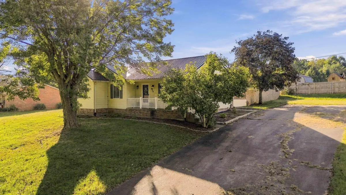 436 Halls Gap Estates Road, Stanford, KY 40484 - #1