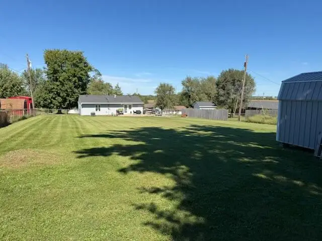 305 Albert Sidney Johnston Avenue, Maysville, KY 41056 - #2