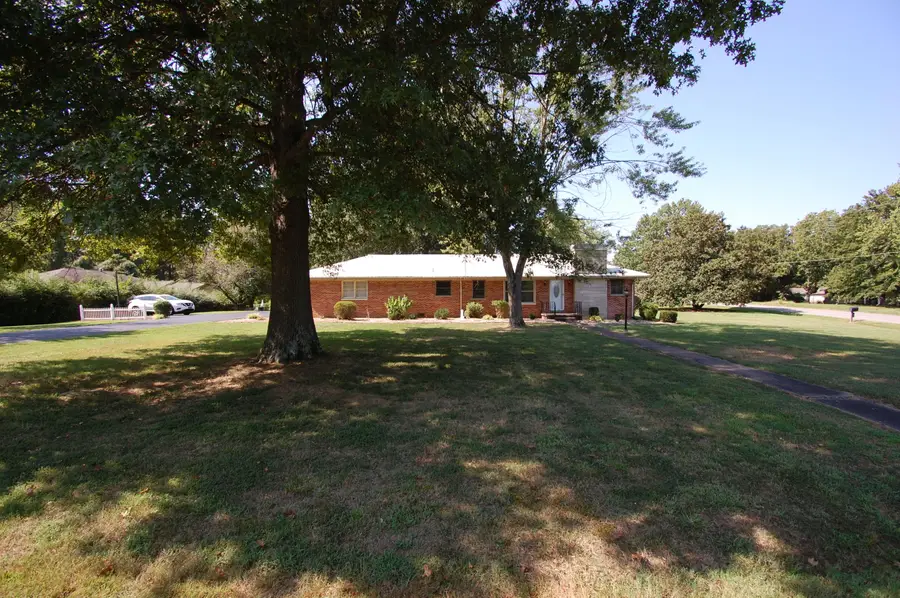 150 Maple Court, Paducah, KY 42003 - #2