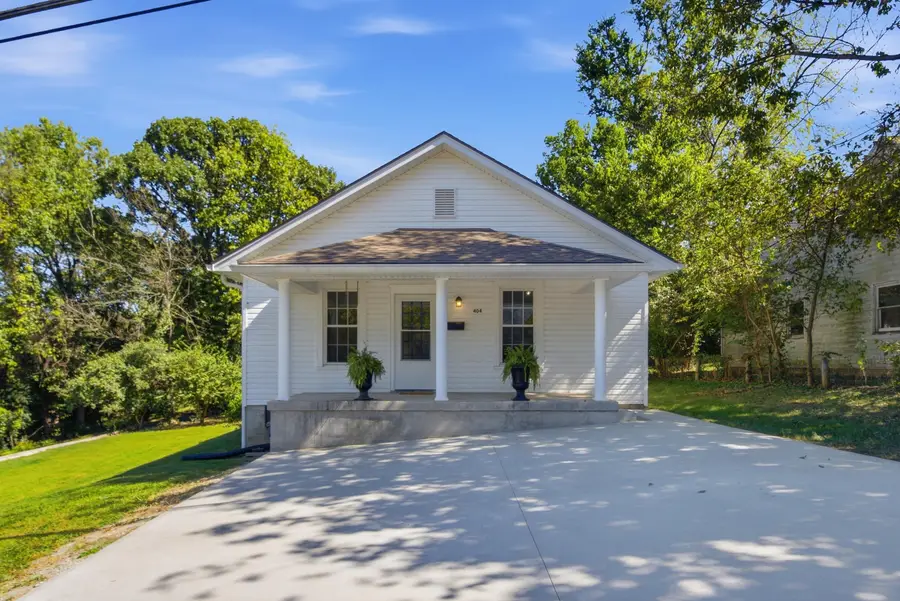404 Mccreary Avenue, Frankfort, KY 40601 - #2