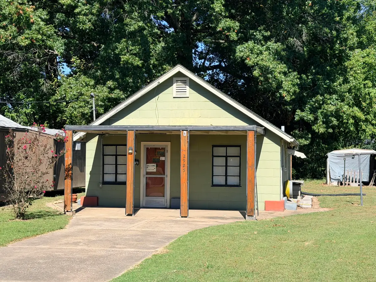 2925 Adams Street, Paducah, KY 42001 - #1