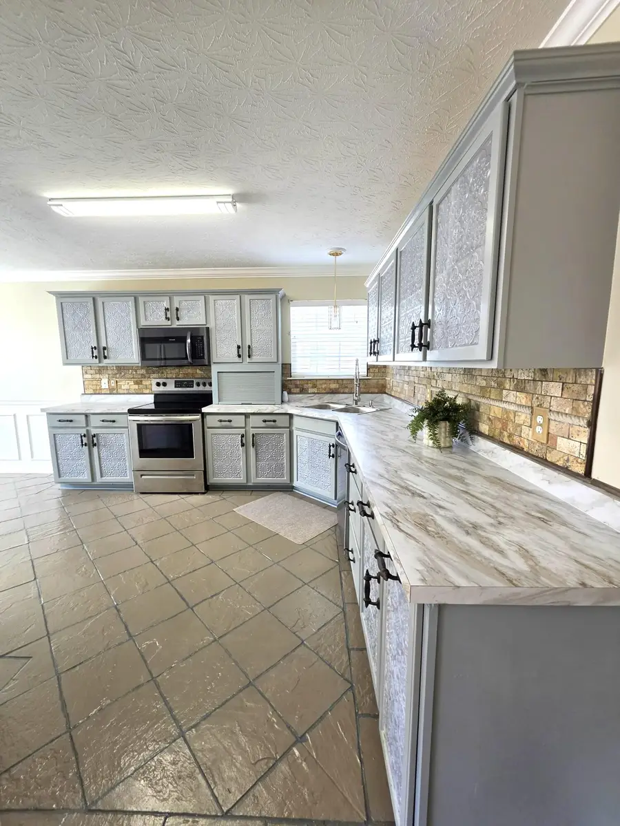 210 Secretariat Street, Georgetown, KY 40324 - #2