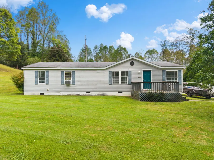 320 Circle Drive, West Liberty, KY 41472 - #3