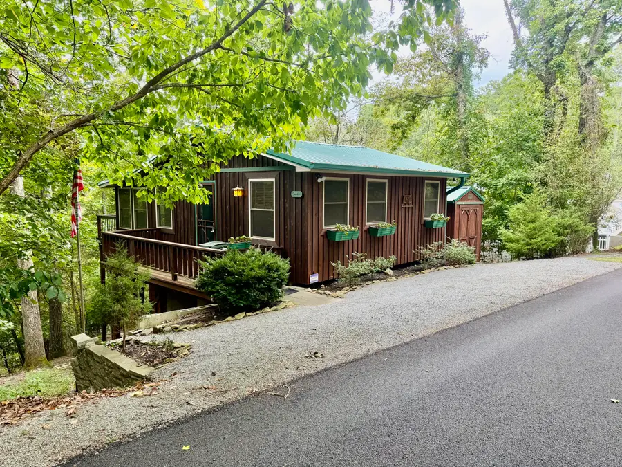 111 Cabin Drive, Russell Springs, KY 42642 - #3