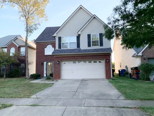 464 Wellington Gardens Drive, Lexington, KY 40503
