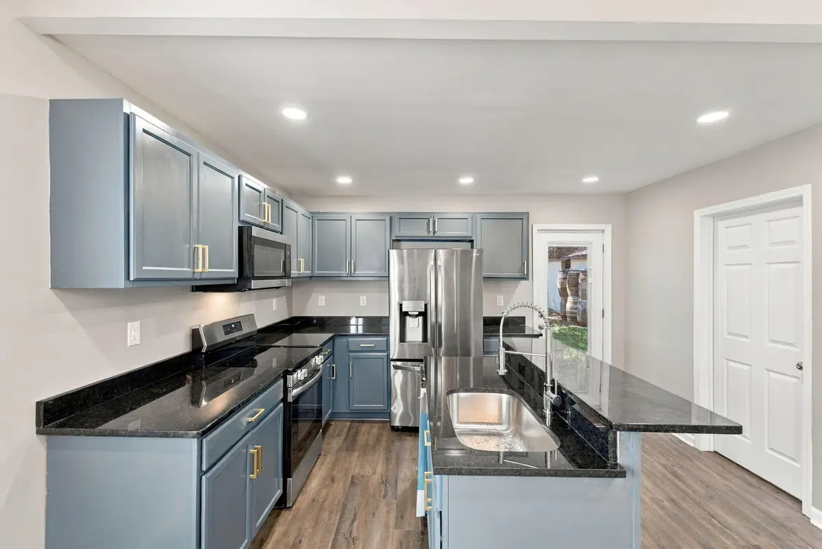 118 Paris Avenue, Lexington, KY 40505 - #1