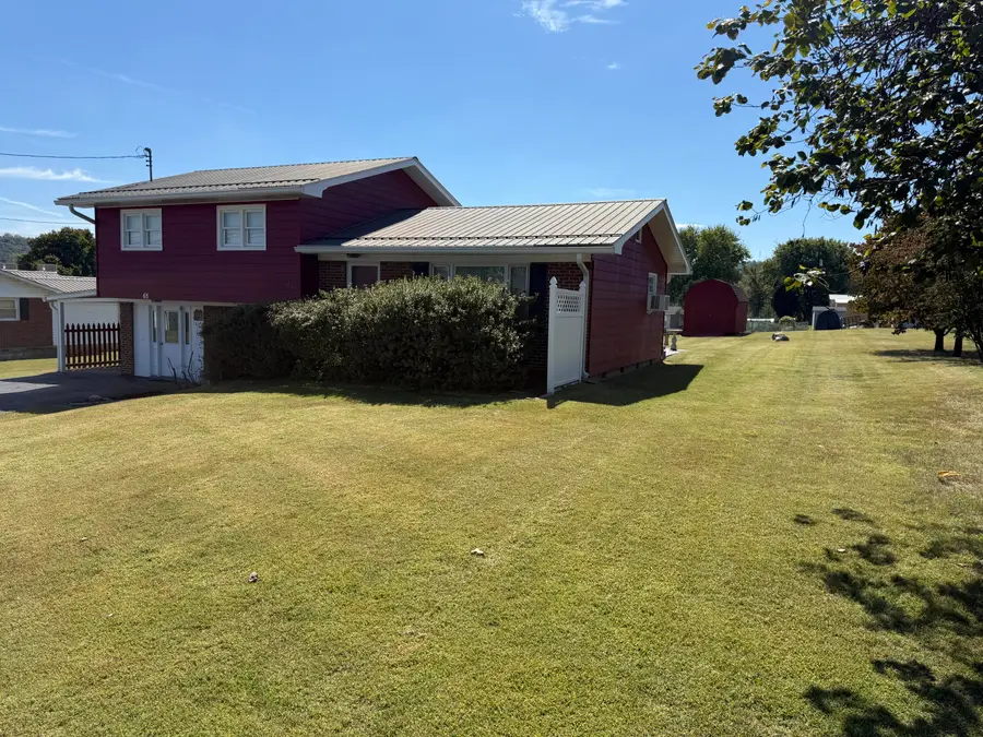 65 Lockett Street, Monticello, KY 42633 - #2