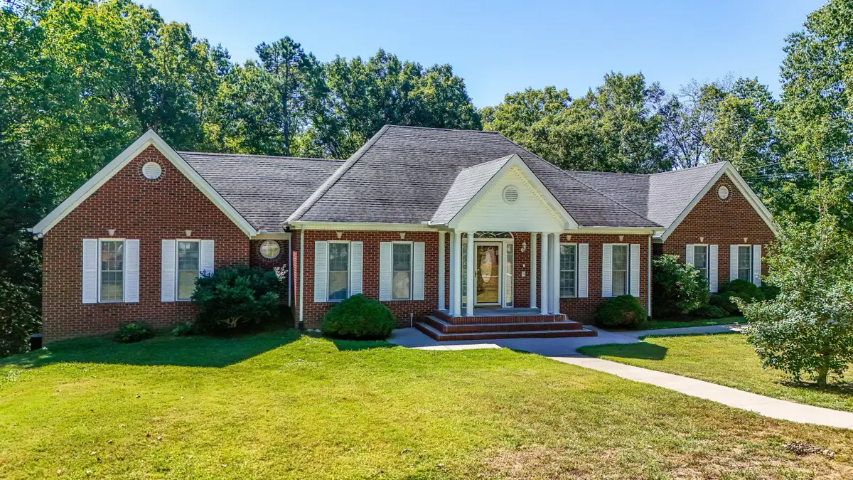 3095 Hill Springs Drive, London, KY 40744 - #1