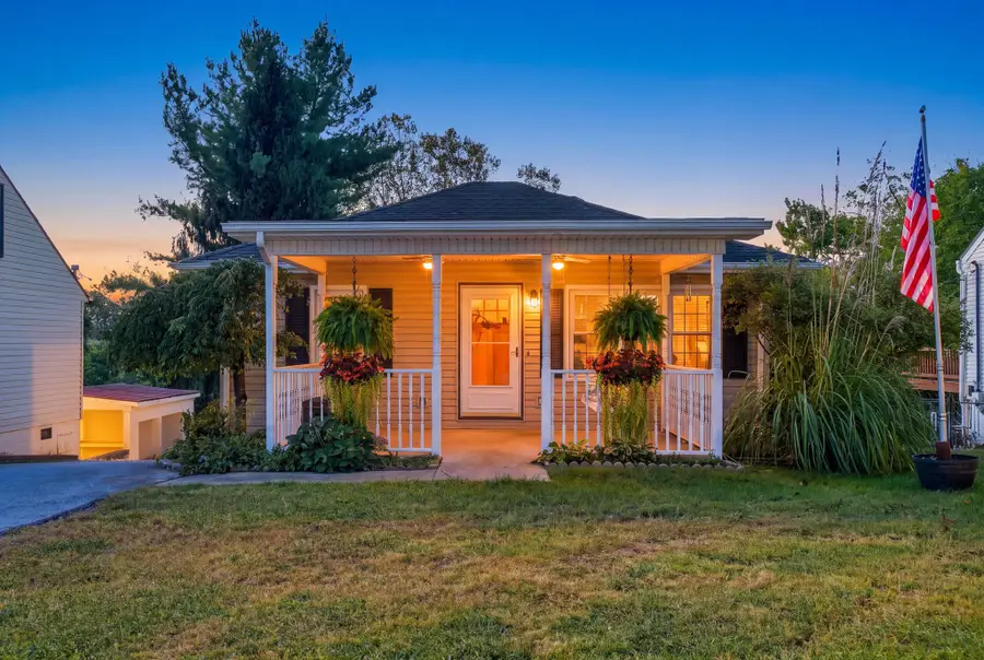 21 Horseshoe Drive, Paris, KY 40361 - #2
