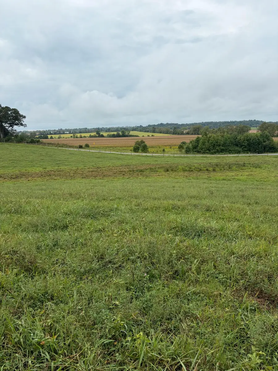 9999 Kiddville Road, Winchester, KY 40391 - #2