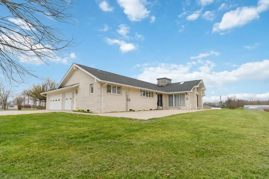 2056 W Laurel Road, London, KY 40741 - #3