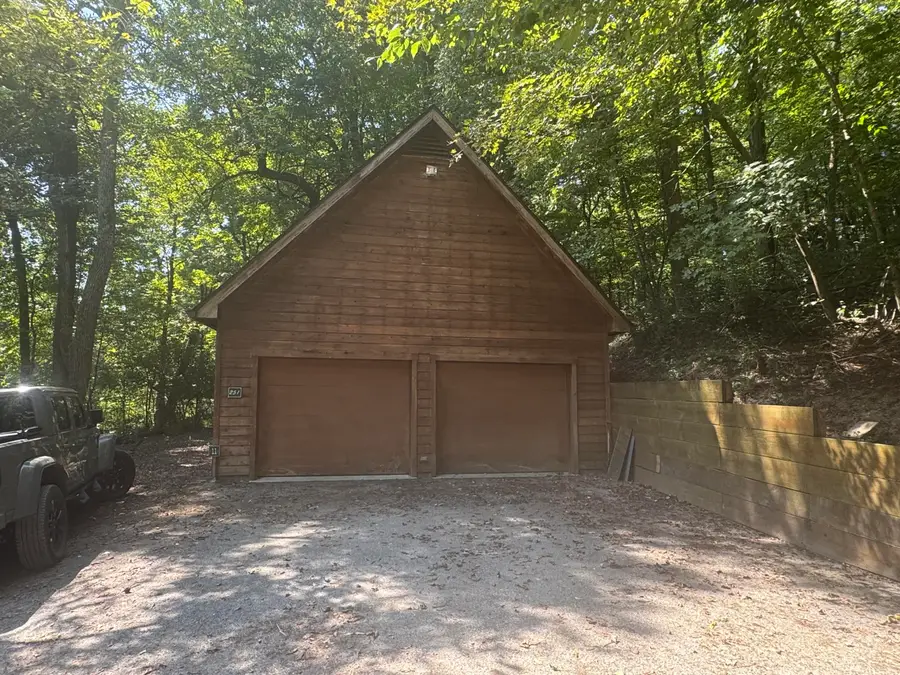 251 Buck Trl Drive, Lancaster, KY 40444 - #3