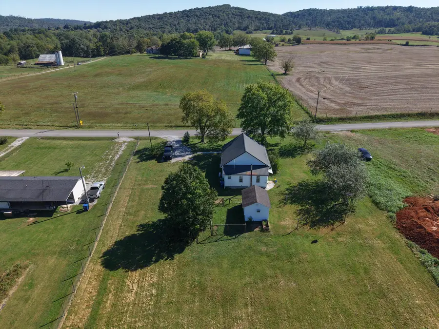 1221 Elihu Cabin Hollow Road, Somerset, KY 42501 - #2