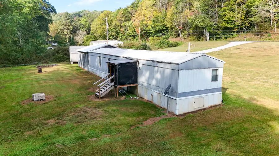2512 Slate Lick Road, London, KY 40741 - #3