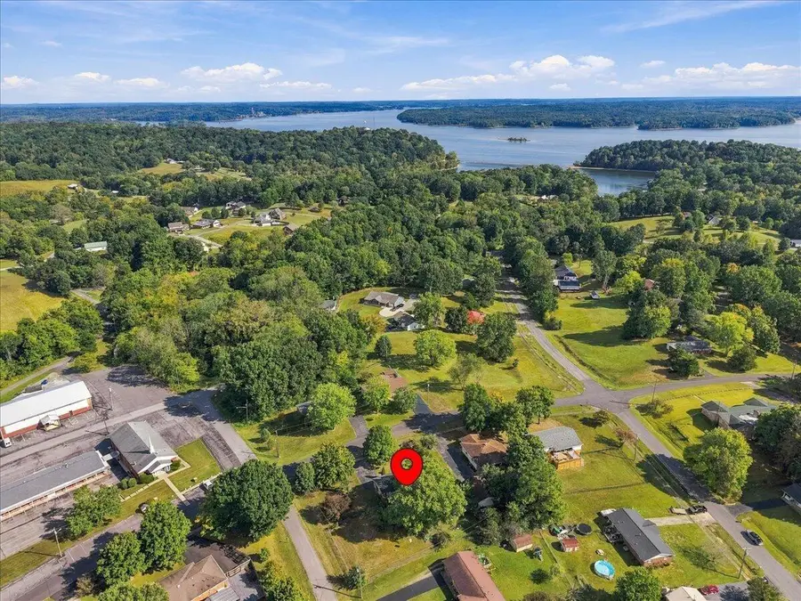 403 Walnut Drive, Kuttawa, KY 42055 - #3