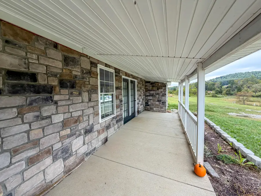 1275 Wabd Jones Road, Mount Vernon, KY 40456 - #2